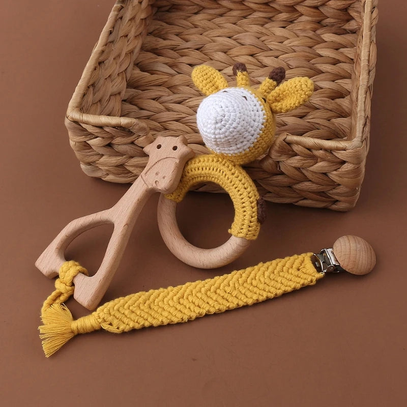 1Set Crochet Bunny Baby Teether Rattle Safe Beech Wooden Teether Ring Pacifier Clip Chain Set Newborn Mobile Gym Educational Toy